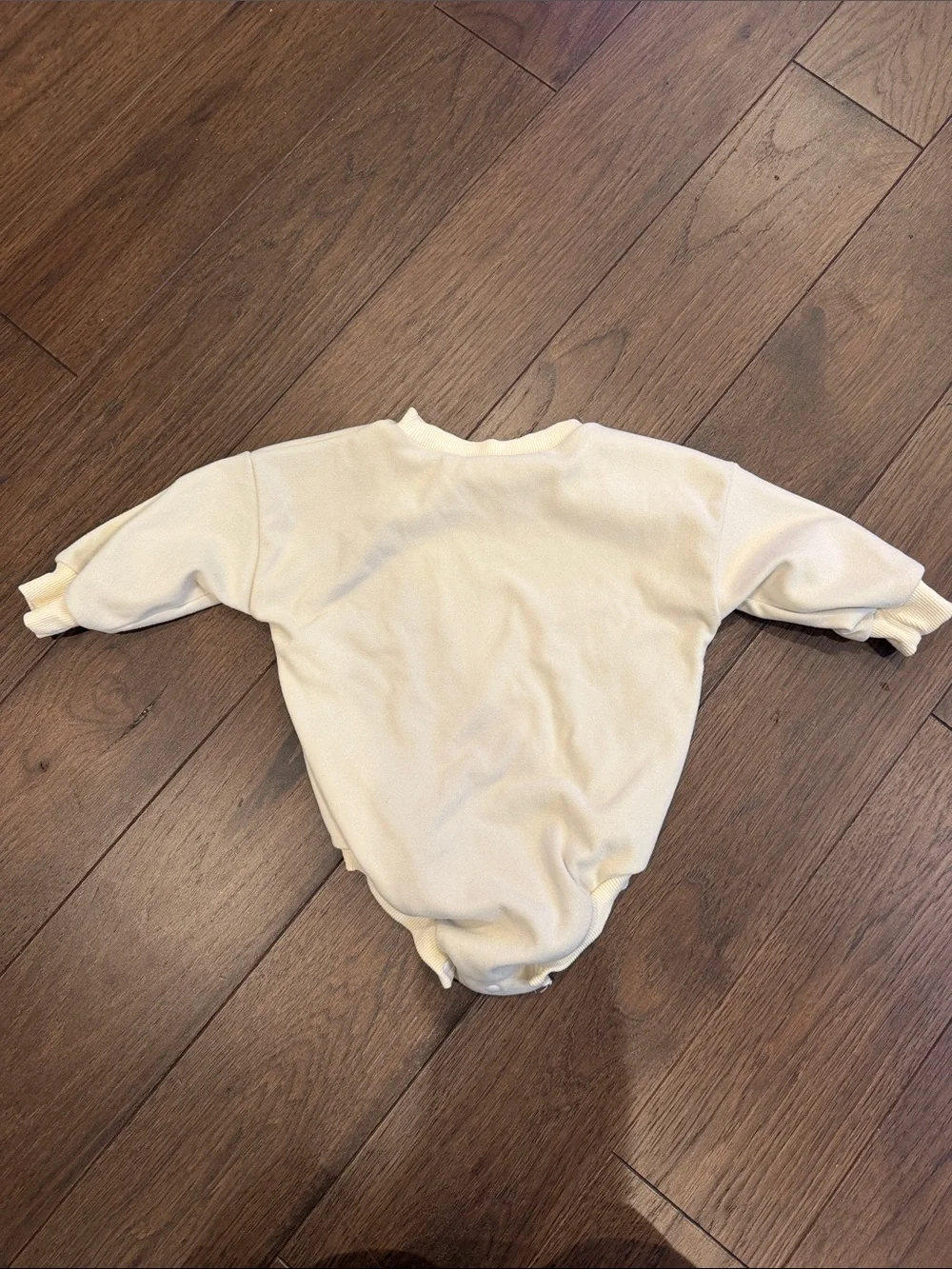 Blanxy by Lily & Max Santa Baby Long Sleeve Onesie - C39-146